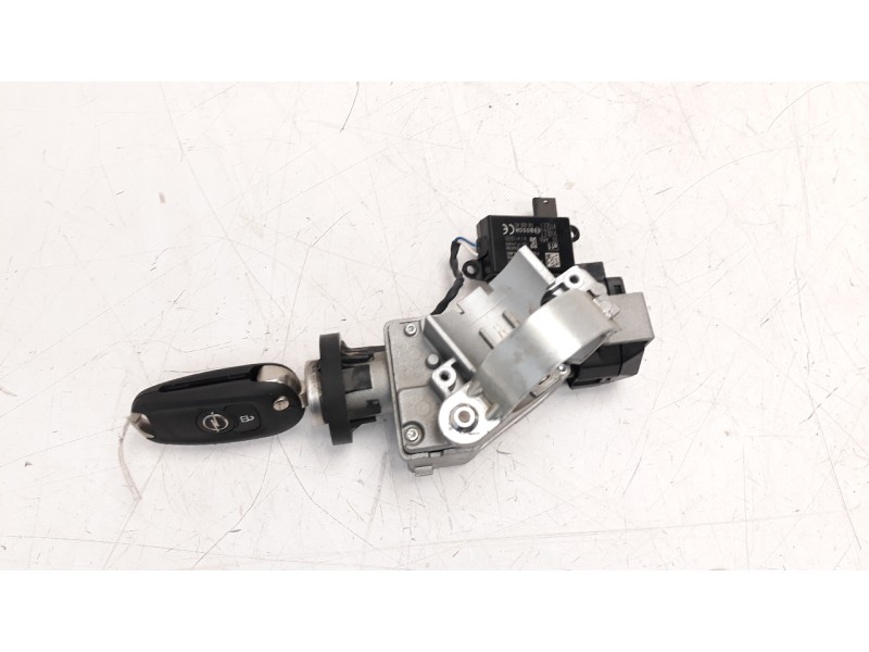 Recambio de conmutador de arranque para opel astra k lim. 5türig 1.6 cdti dpf referencia OEM IAM 39033399  