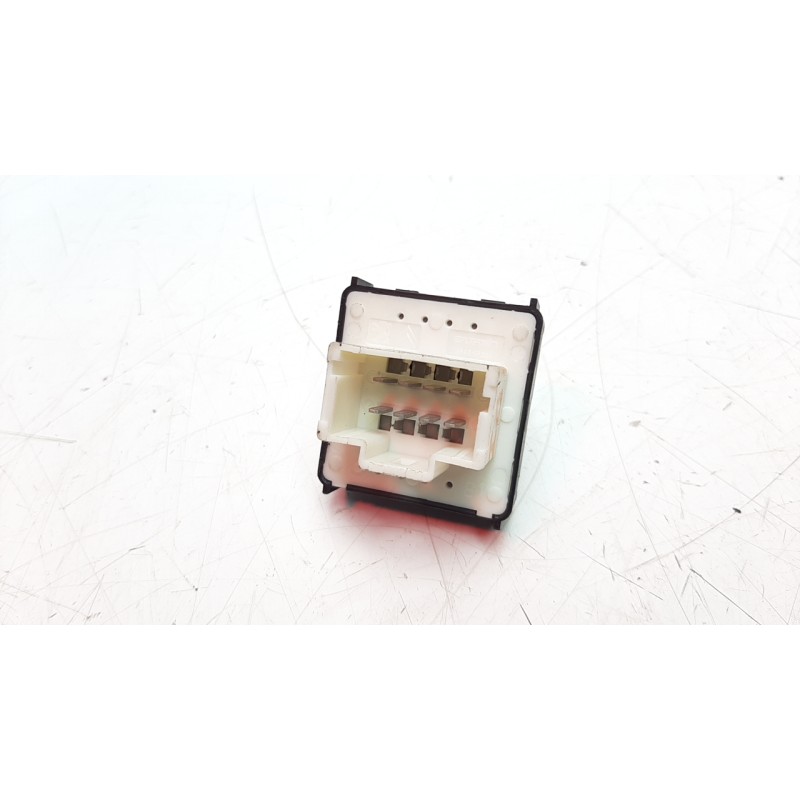 Recambio de mando elevalunas delantero izquierdo para citroen c4 cactus 1.2 12v e-thp / puretech referencia OEM IAM 98016298ZD I