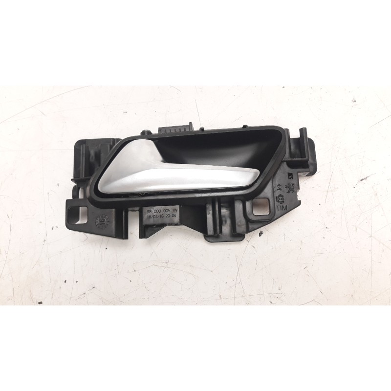 Recambio de maneta interior trasera izquierda para peugeot 308 1.6 blue-hdi fap referencia OEM IAM 311309  