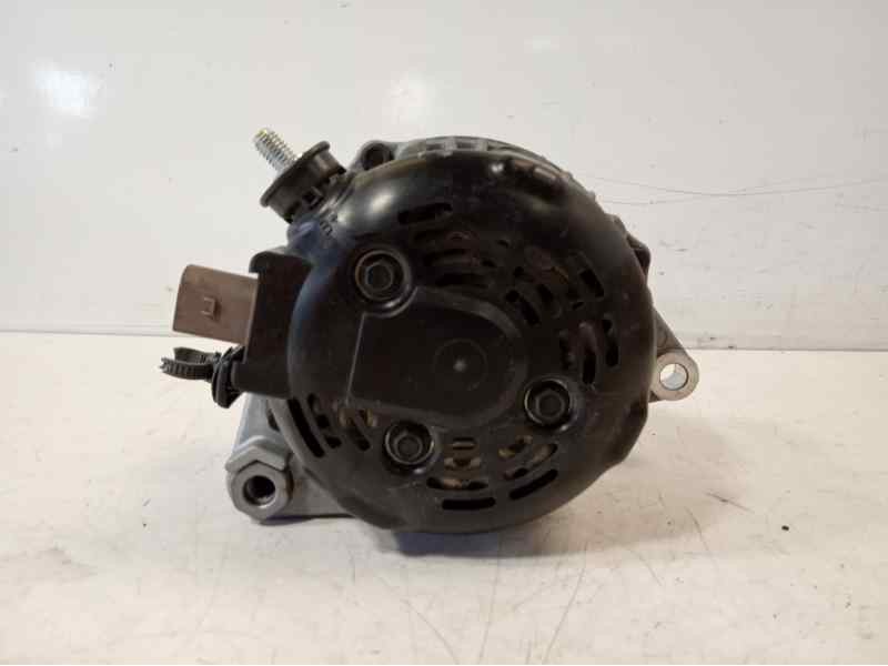 Recambio de alternador para hyundai tucson klass bluedrive referencia OEM IAM 373002A700 ALF110004RC 