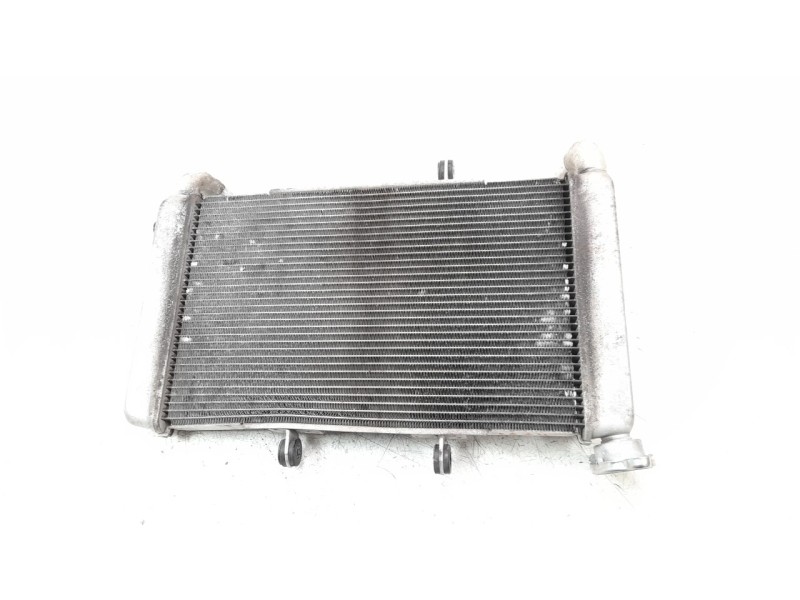 Recambio de radiador agua para honda cbr 650r cbr 650r referencia OEM IAM 19010MKYDL1  