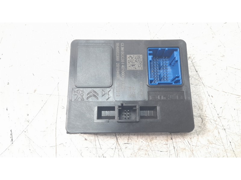 Recambio de modulo electronico para opel corsa f gs referencia OEM IAM 9848932380  