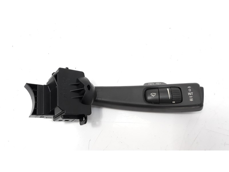 Recambio de mando limpia para volvo c30 2.0 d momentum referencia OEM IAM 17D770  