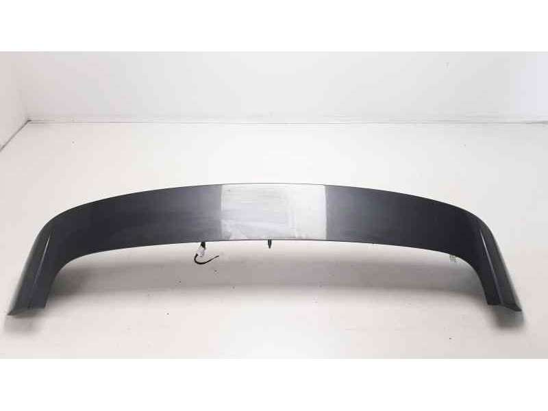 Recambio de aleron trasero para hyundai tucson klass bluedrive referencia OEM IAM 87210D7000  
