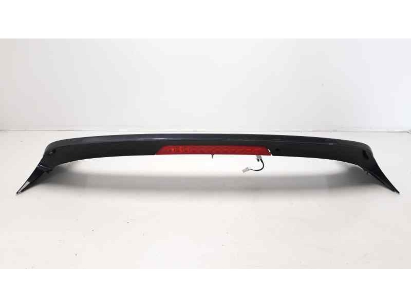 Recambio de aleron trasero para hyundai tucson klass bluedrive referencia OEM IAM 87210D7000  