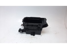 Recambio de apoyabrazos central para toyota rav4 hybrid 4x2 advance referencia OEM IAM 5881242040   2