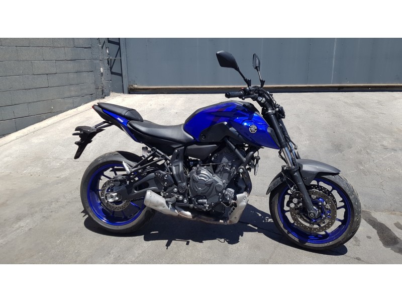 yamaha mt-07 del año 2022