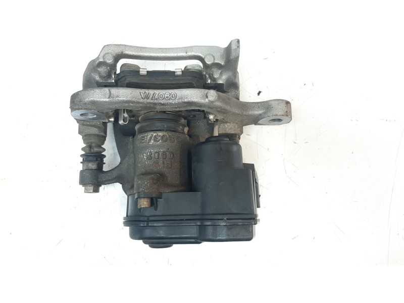 Recambio de pinza de freno trasera derecha para volkswagen t-cross 1.0 tsi referencia OEM IAM 0907A  