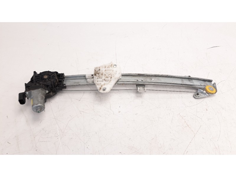 Recambio de elevalunas trasero derecho para honda hr-v (..) 1.6 dtec cat referencia OEM IAM 72710T7A003  