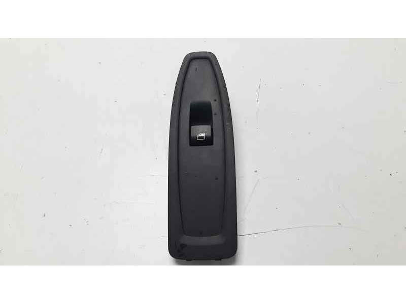 Recambio de mando elevalunas delantero derecho para bmw serie 1 lim. (f21) 116d referencia OEM IAM 61319208107  