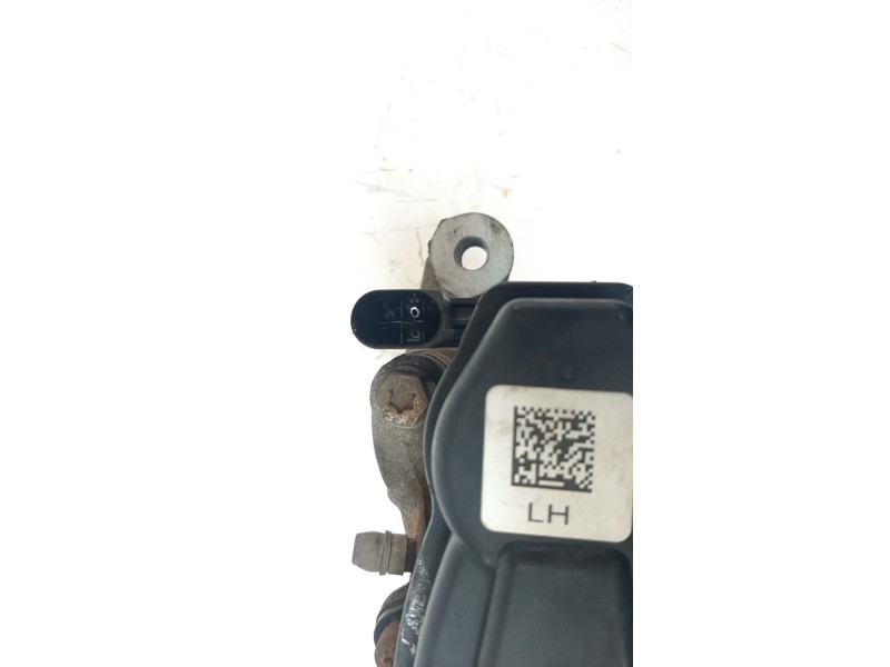 Recambio de pinza de freno trasera izquierda para volkswagen t-cross 1.0 tsi referencia OEM IAM 0906A  