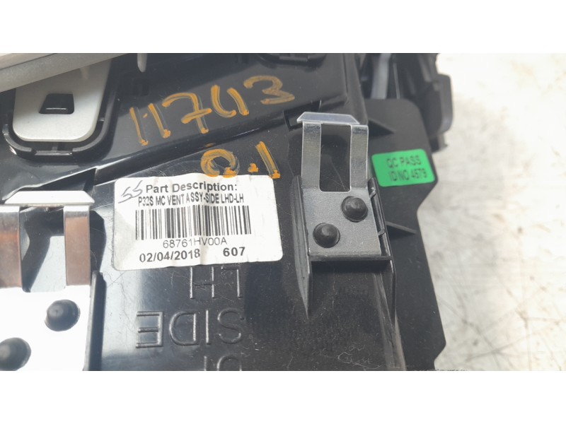 Recambio de rejilla aireadora para nissan qashqai (j11) tekna referencia OEM IAM 68761HV00A  