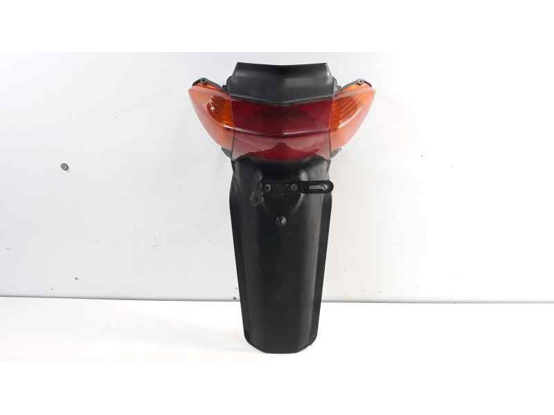 Recambio de piloto trasero central para yamaha nxc 125 se08 referencia OEM IAM   