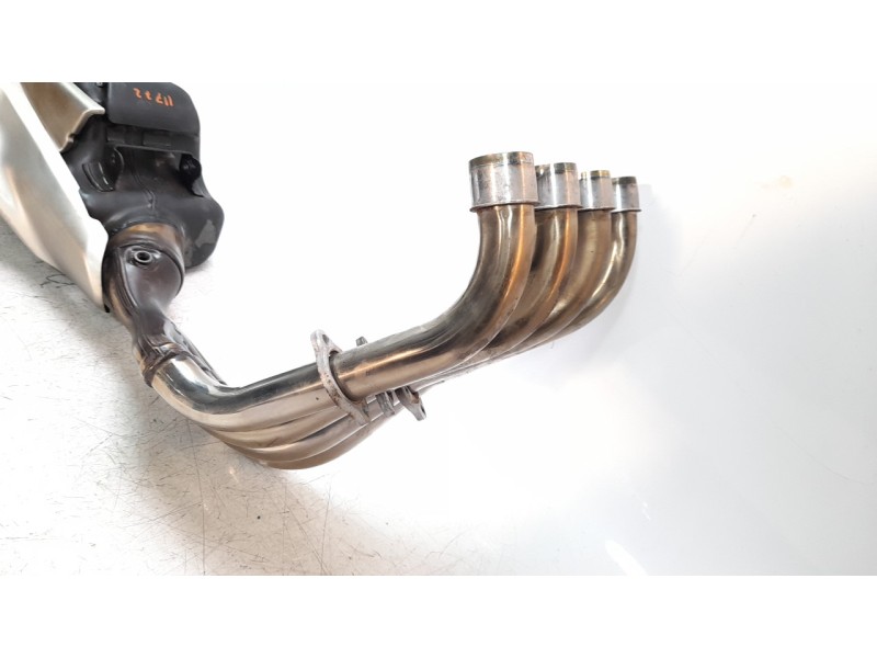 Recambio de tubo escape completo para honda cbr 650r cbr 650r referencia OEM IAM 18300MKYDL0  