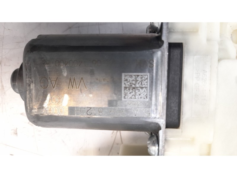 Recambio de motor elevalunas trasero derecho para skoda spaceback (5h) ambition referencia OEM IAM 5JA959812H  