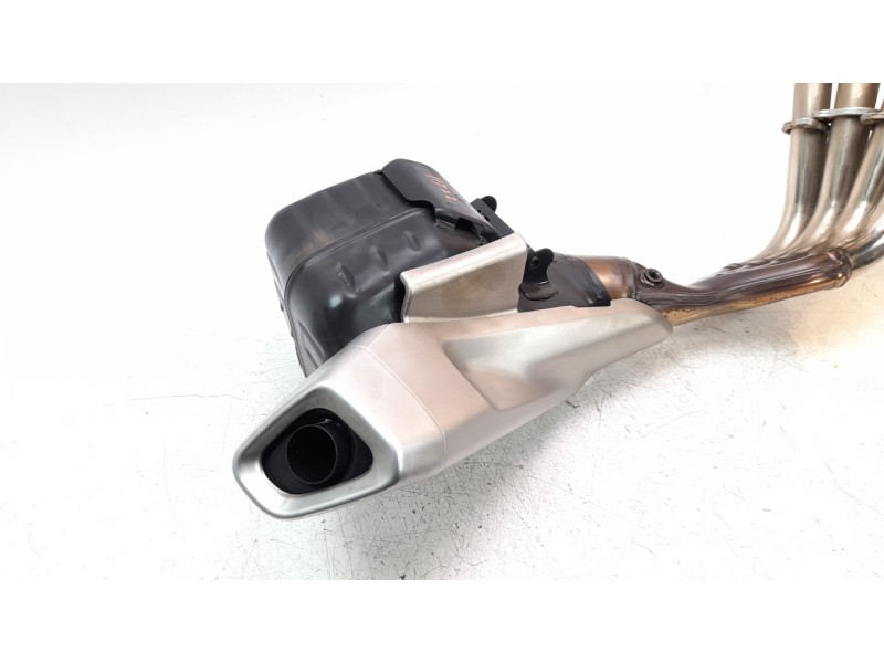 Recambio de tubo escape completo para honda cbr 650r cbr 650r referencia OEM IAM 18300MKYDL0  