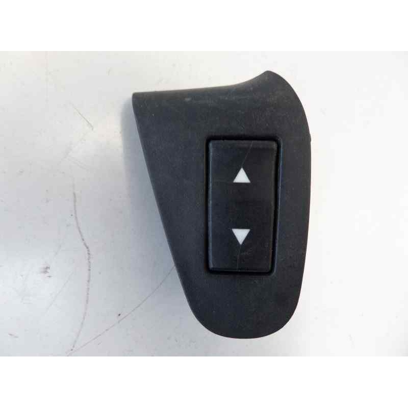 Recambio de mando elevalunas delantero derecho para fiat stilo (192) 1.9 multijet 120 sting referencia OEM IAM   