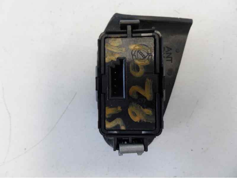 Recambio de mando elevalunas delantero derecho para fiat stilo (192) 1.9 multijet 120 sting referencia OEM IAM   