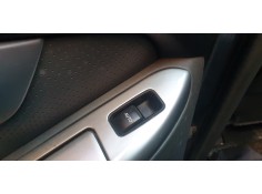 Recambio de mando elevalunas trasero izquierdo para toyota land cruiser (j12) 3.0 turbodiesel referencia OEM IAM 8403060020   2