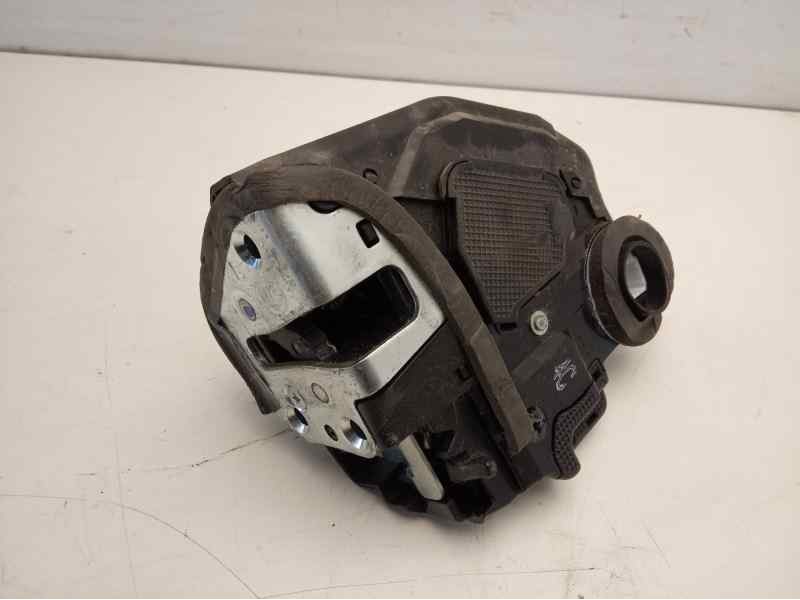 Recambio de cerradura puerta trasera izquierda para toyota auris 1.8 16v cat (híbrido) referencia OEM IAM   