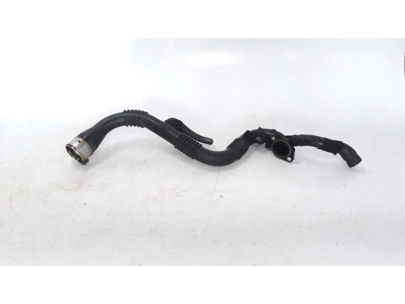 Recambio de tubo para renault captur 0.9 energy referencia OEM IAM A1049601  