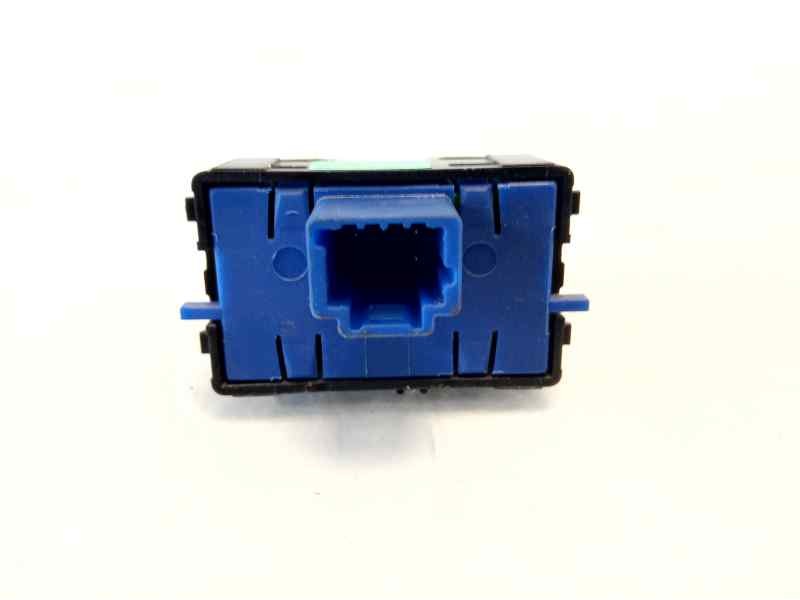 Recambio de interruptor para dacia dokker ambiance referencia OEM IAM 251B41715R  
