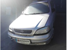 opel astra g berlina del año 2000 2