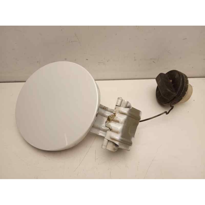 Recambio de tapa exterior combustible para toyota auris 1.8 16v cat (híbrido) referencia OEM IAM 7720102490  