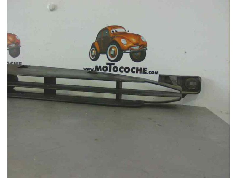 Recambio de rejilla delantera para ford escort berlina/turnier bravo lim. referencia OEM IAM 1030855 FD0282001 7385