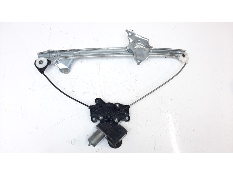 Recambio de elevalunas delantero izquierdo para toyota rav4 hybrid 4x2 advance referencia OEM IAM 6980242072  
