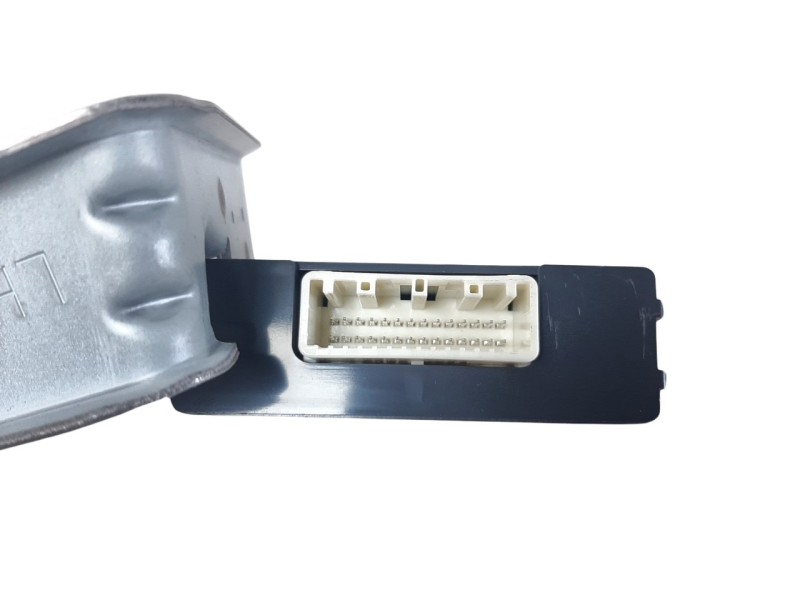 Recambio de modulo electronico para mazda 2 lim. () 1.5 16v cat referencia OEM IAM DJC167UU0A  