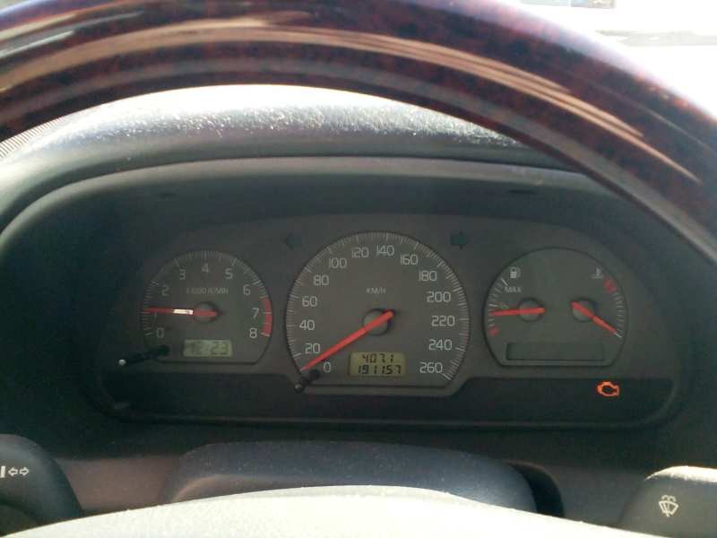 volvo s40 berlina del año 2000