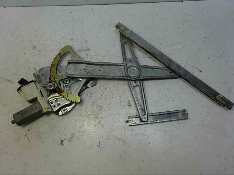Recambio de elevalunas delantero derecho para toyota corolla (e12) 2.0 d-4d linea sol berlina referencia OEM IAM 6980112170 TA70