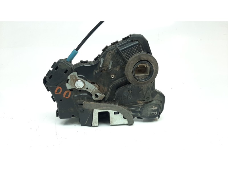 Recambio de cerradura puerta delantera derecha para lexus ct 1.8 16v cat (híbrido) referencia OEM IAM 6903060240  