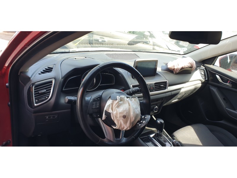 mazda 3 lim. () del año 2015