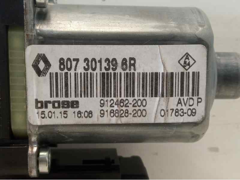 Recambio de motor elevalunas delantero derecho para renault megane iii berlina 5 p limited referencia OEM IAM 807301396R 9124622