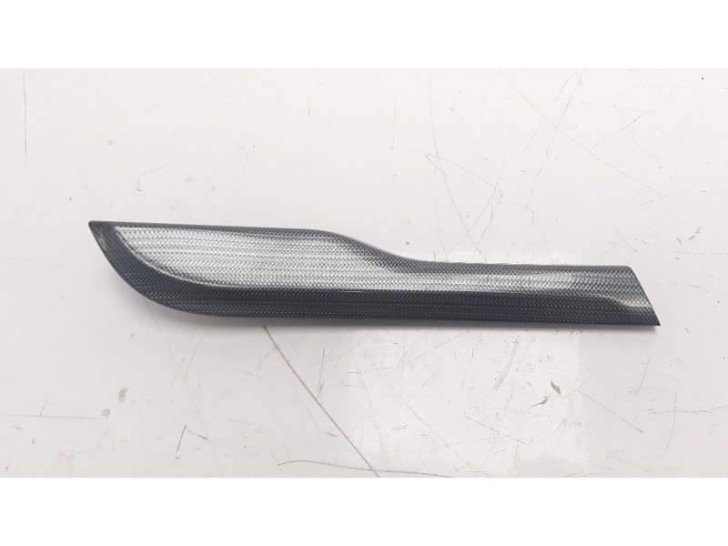 Recambio de moldura para peugeot 508 active referencia OEM IAM 9671084177  