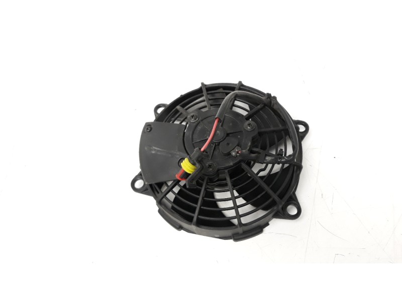 Recambio de electroventilador para ducati monster 937 moster 937 referencia OEM IAM 55010051B  