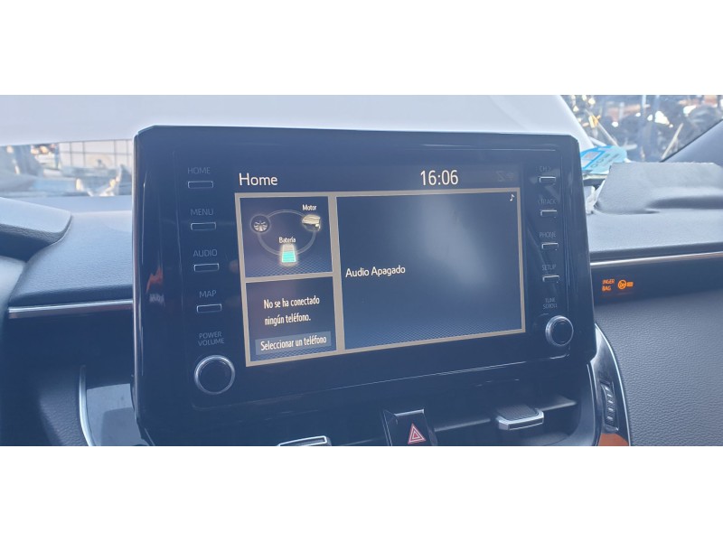 Recambio de sistema navegacion gps para toyota corolla (e21) hybrid active referencia OEM IAM 8614002C70  