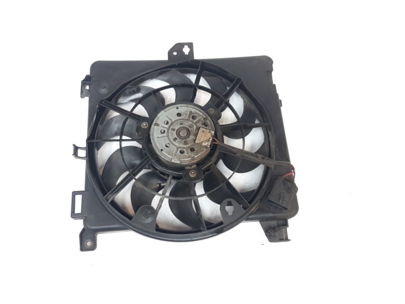 Recambio de electroventilador para opel astra h berlina 1.7 16v cdti cat (z 17 dtl / lrb) referencia OEM IAM 3135103603  