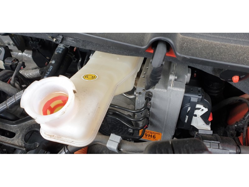 Recambio de abs para hyundai kona referencia OEM IAM 58500CM1000  