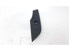 MANDO ELEVALUNAS TRASERO DERECHO 848100D030 848100D030 