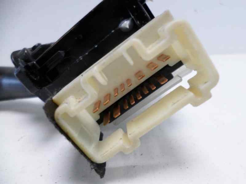 Recambio de mando intermitentes para toyota lexus is 200 (gxe10) 2.0 cat referencia OEM IAM   