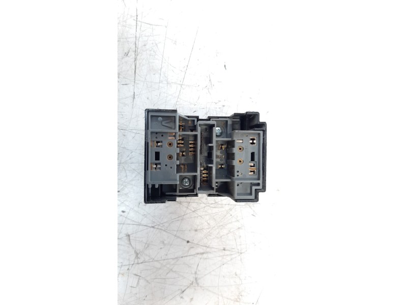 Recambio de mando retrovisor para toyota rav4 hybrid 4x2 advance referencia OEM IAM 183930  