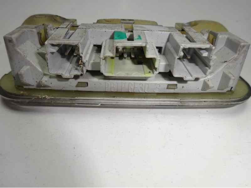 Recambio de luz interior para peugeot 807 st pack referencia OEM IAM 6340G9  