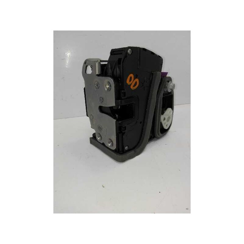 Recambio de cerradura puerta delantera derecha para opel astra k sports tourer business referencia OEM IAM 13597530  