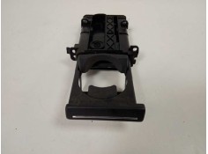 Recambio de moldura para toyota auris hybrid active referencia OEM IAM   