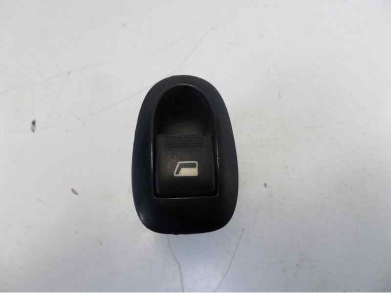 Recambio de mando elevalunas trasero izquierdo para peugeot 406 berlina (s1/s2) srdt referencia OEM IAM   