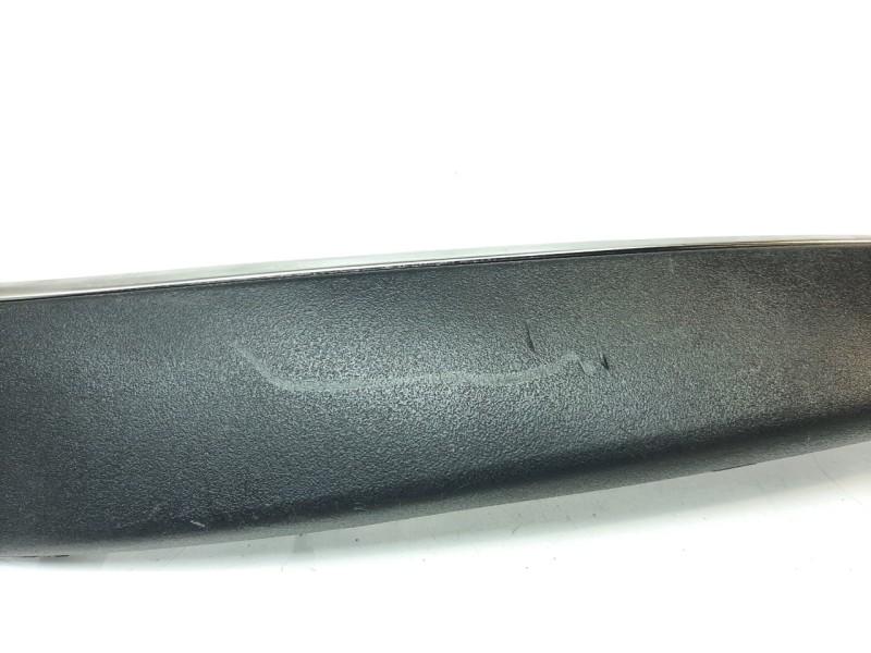 Recambio de moldura para toyota corolla (e21) hybrid active referencia OEM IAM 7464602650  