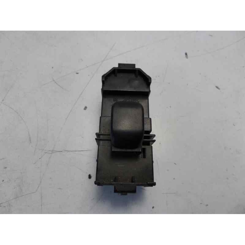 Recambio de mando elevalunas trasero derecho para toyota lexus is 200 (gxe10) 2.0 cat referencia OEM IAM EP262430  